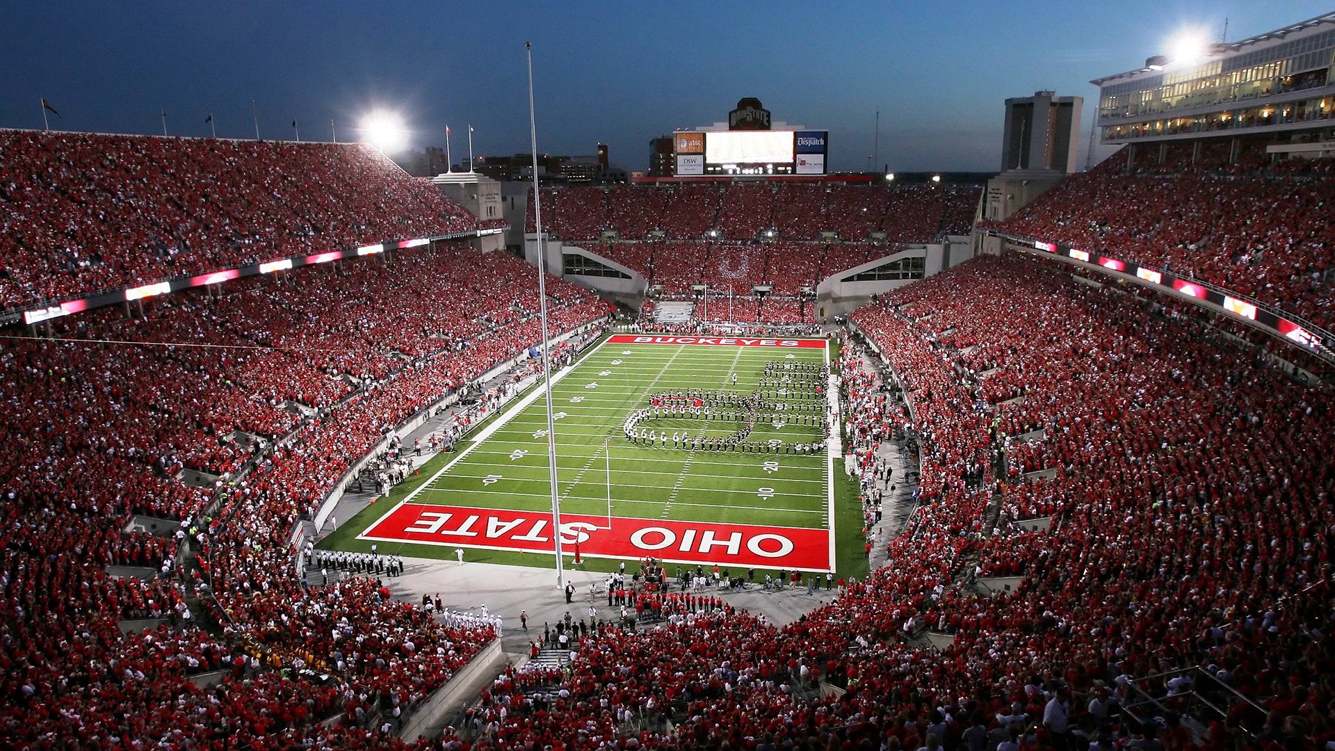 九游网游官网-《电竞热潮引发城市经济新增长点》，2020电竞市场的发展状况