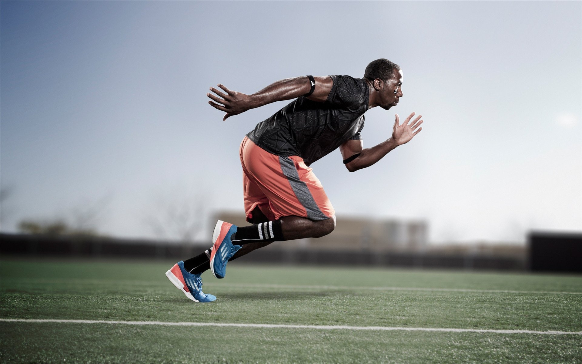 九游体育博彩-太阳队老将发声:年轻人要继续努力,太阳队老队员